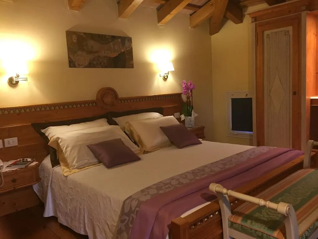 Hotel Cà Rocca Relais Monselice 3*,